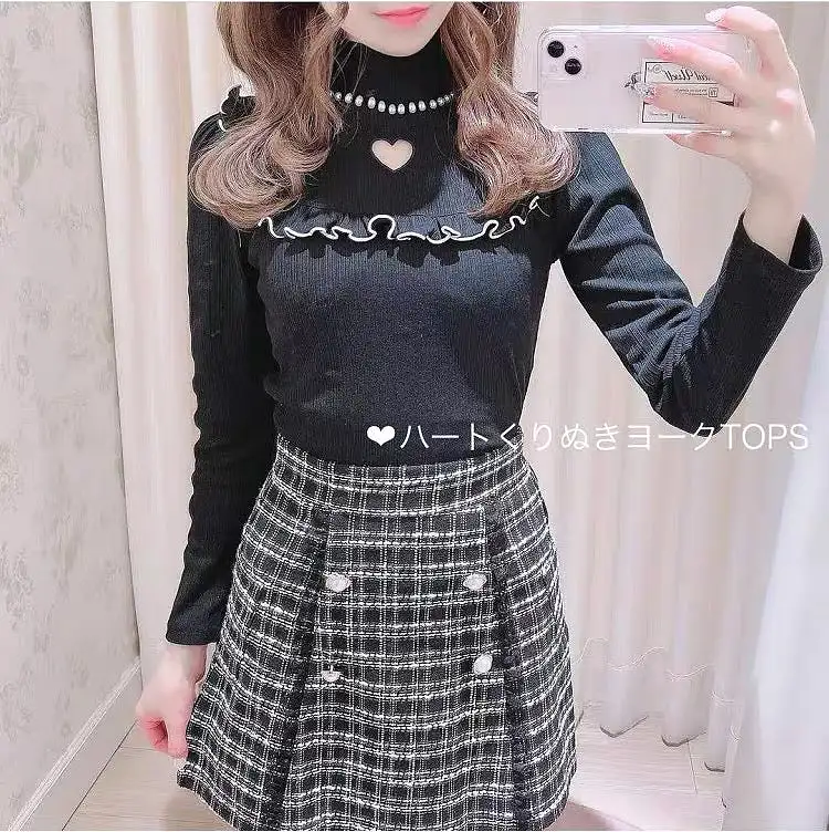 hollow out heart shape base sweater