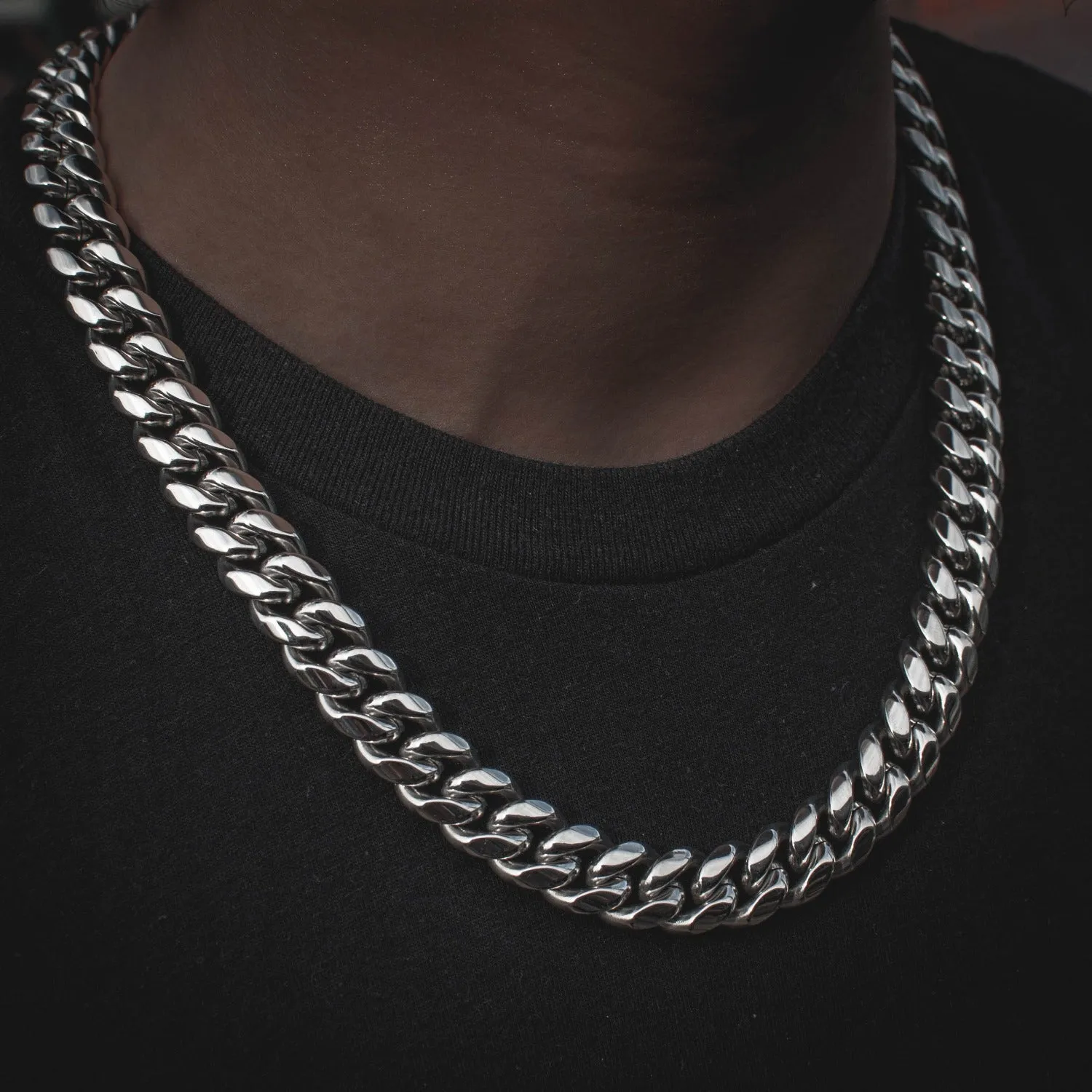 Miami Cuban Link Chain in White Gold (14mm)