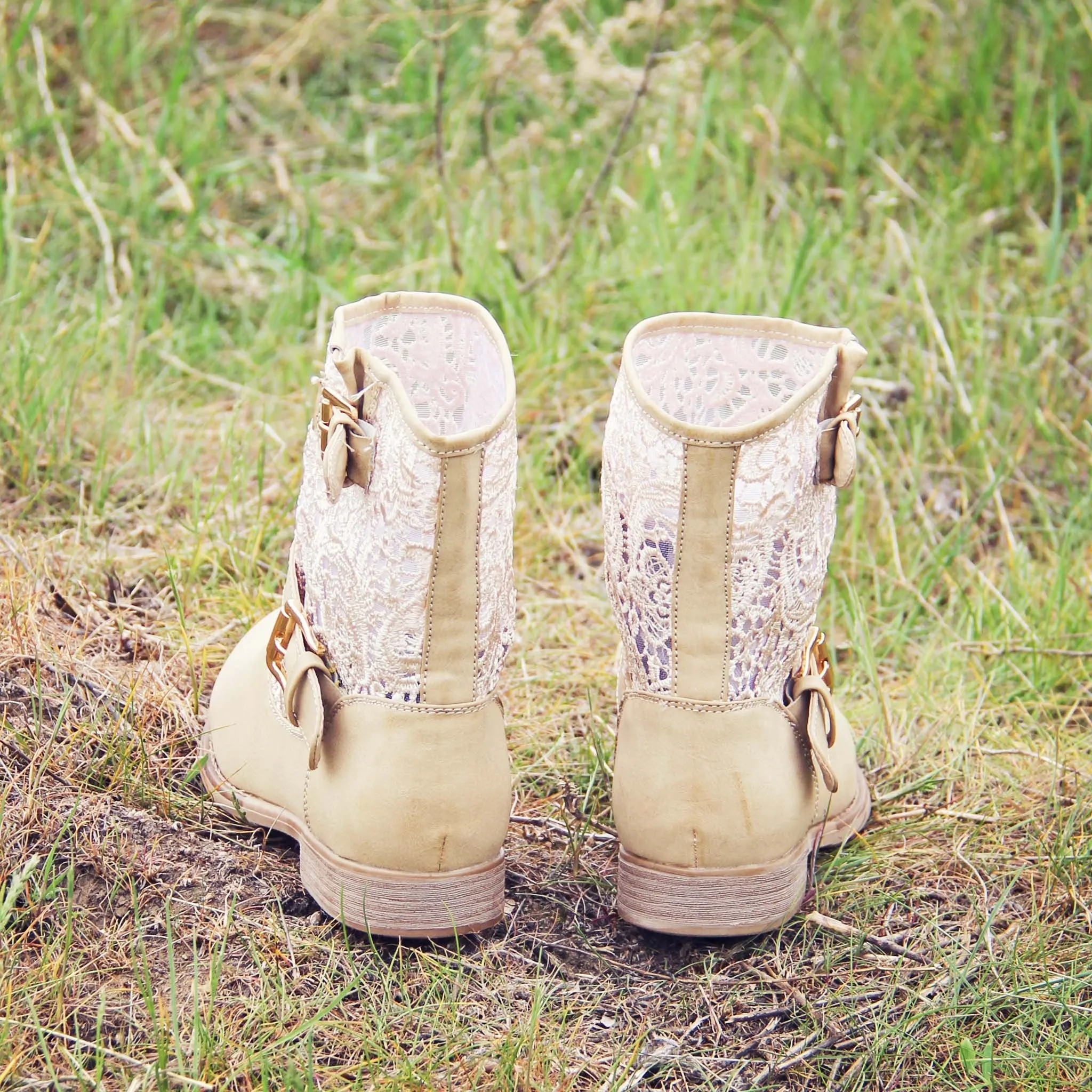 Stormy Desert Lace Boots