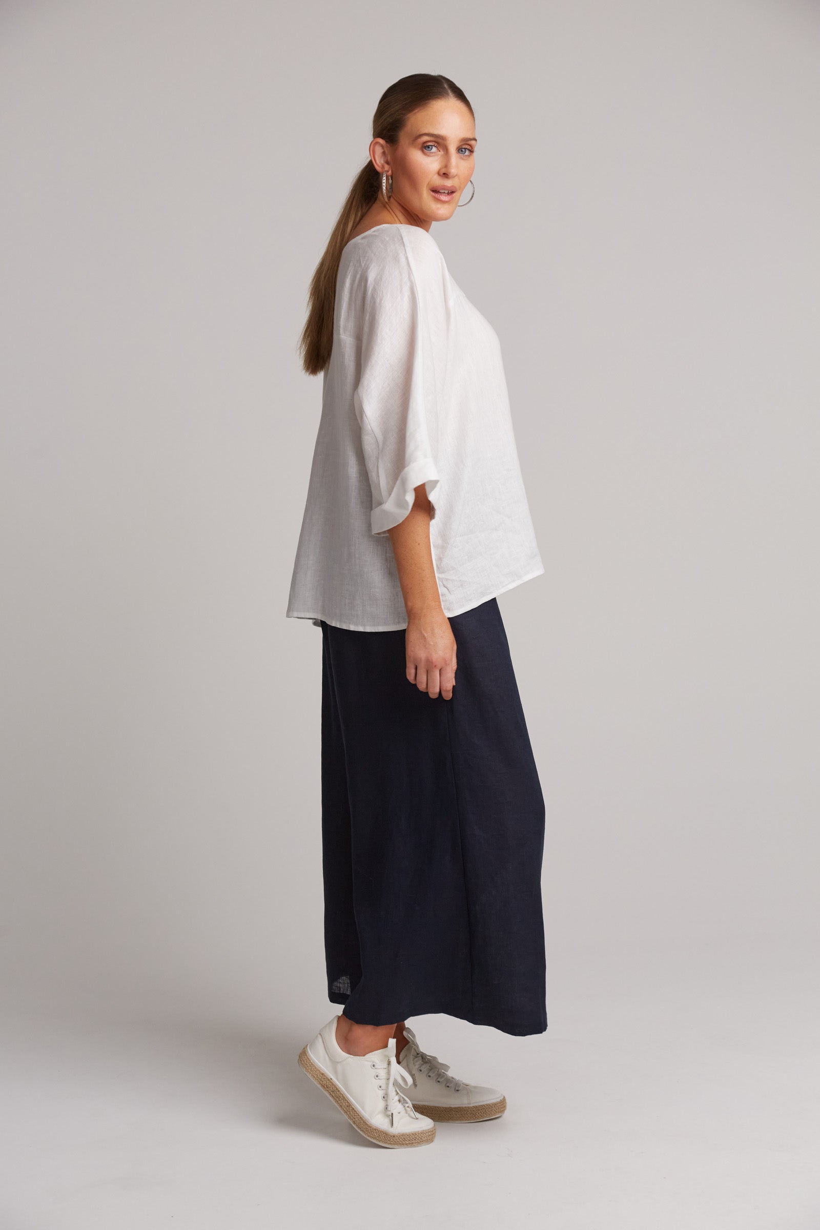 Studio Linen Relaxed Top - White Salt