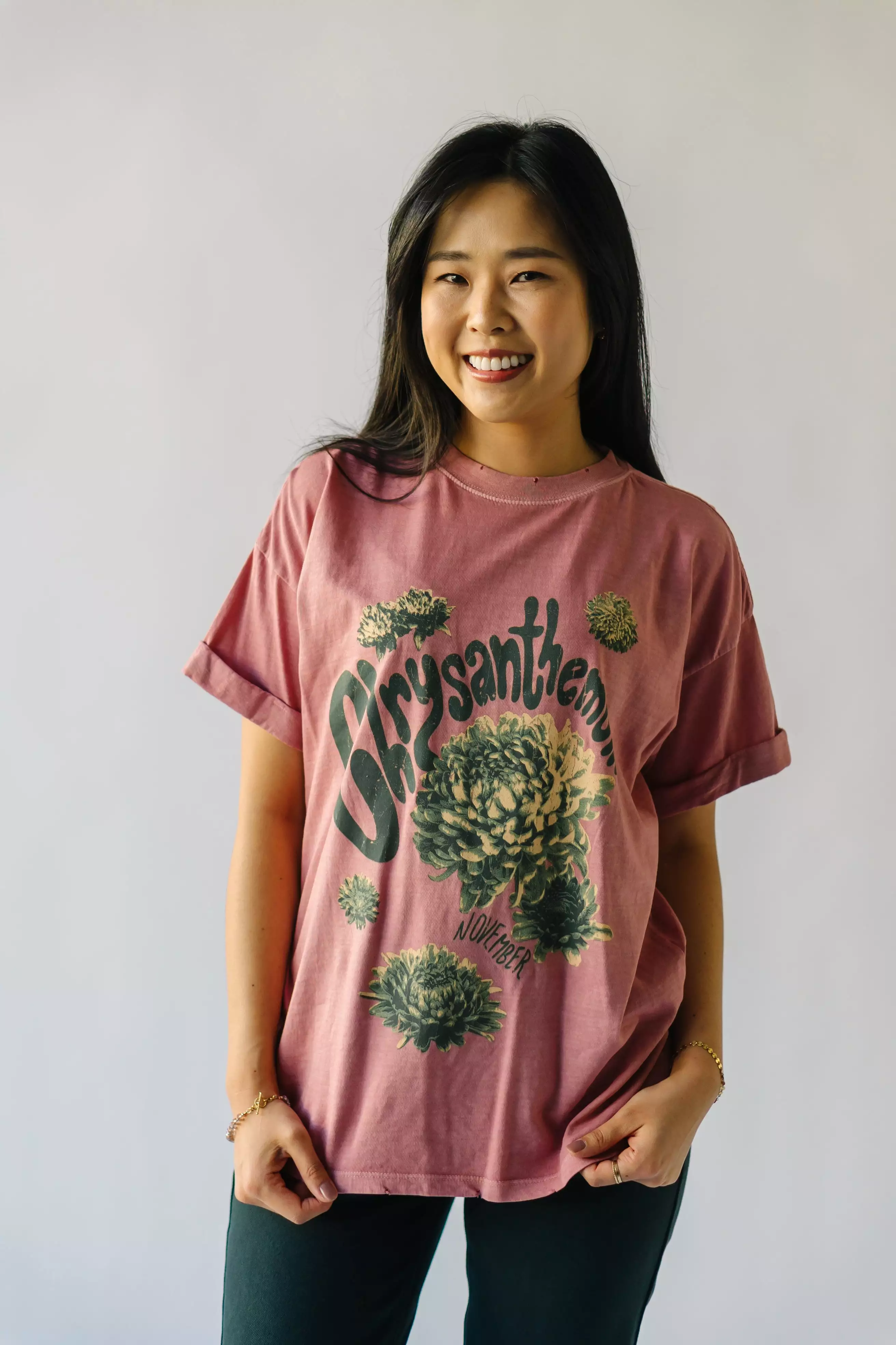 The November Chrysanthemum Tee in Dusty Pink