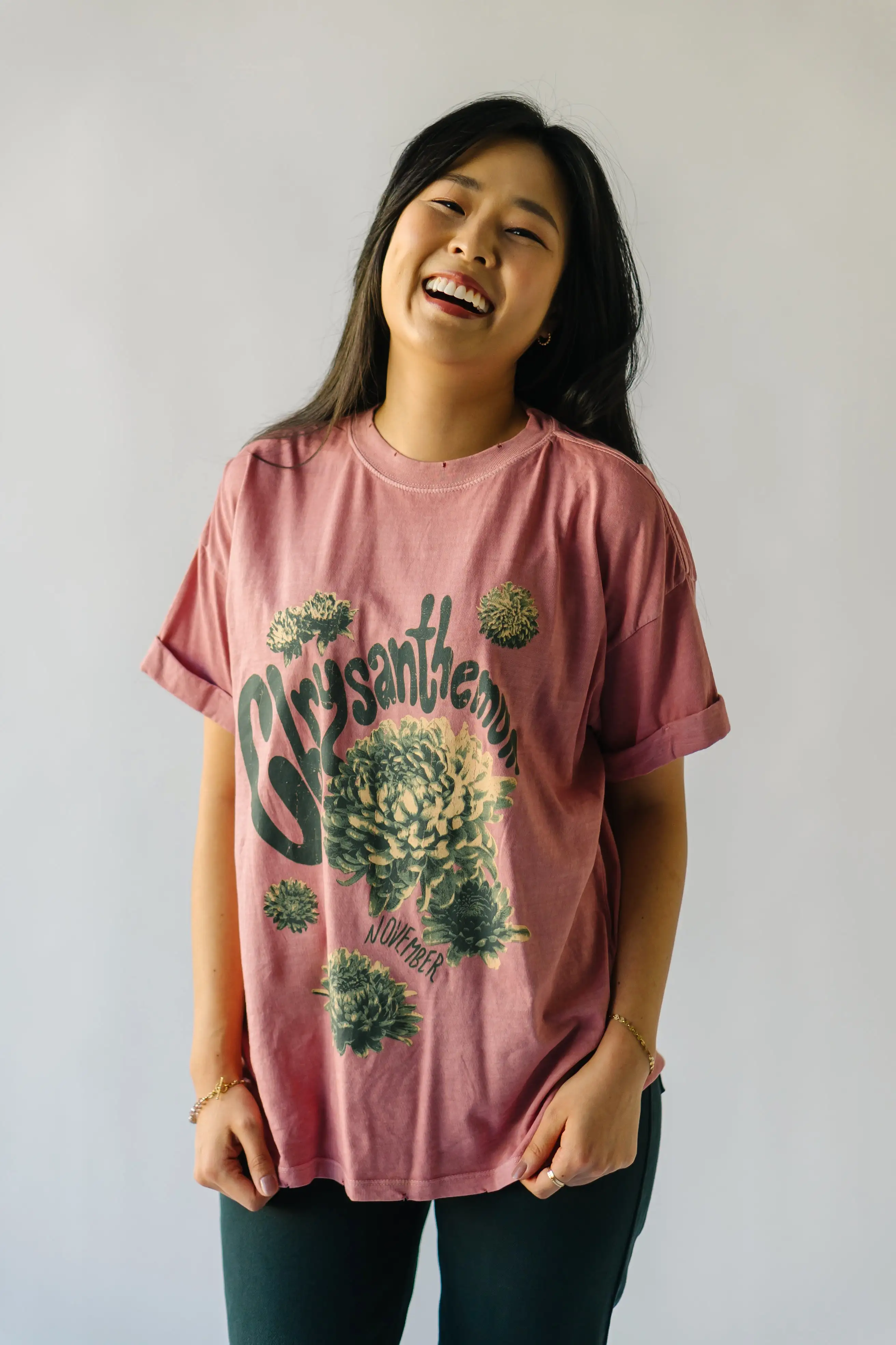 The November Chrysanthemum Tee in Dusty Pink