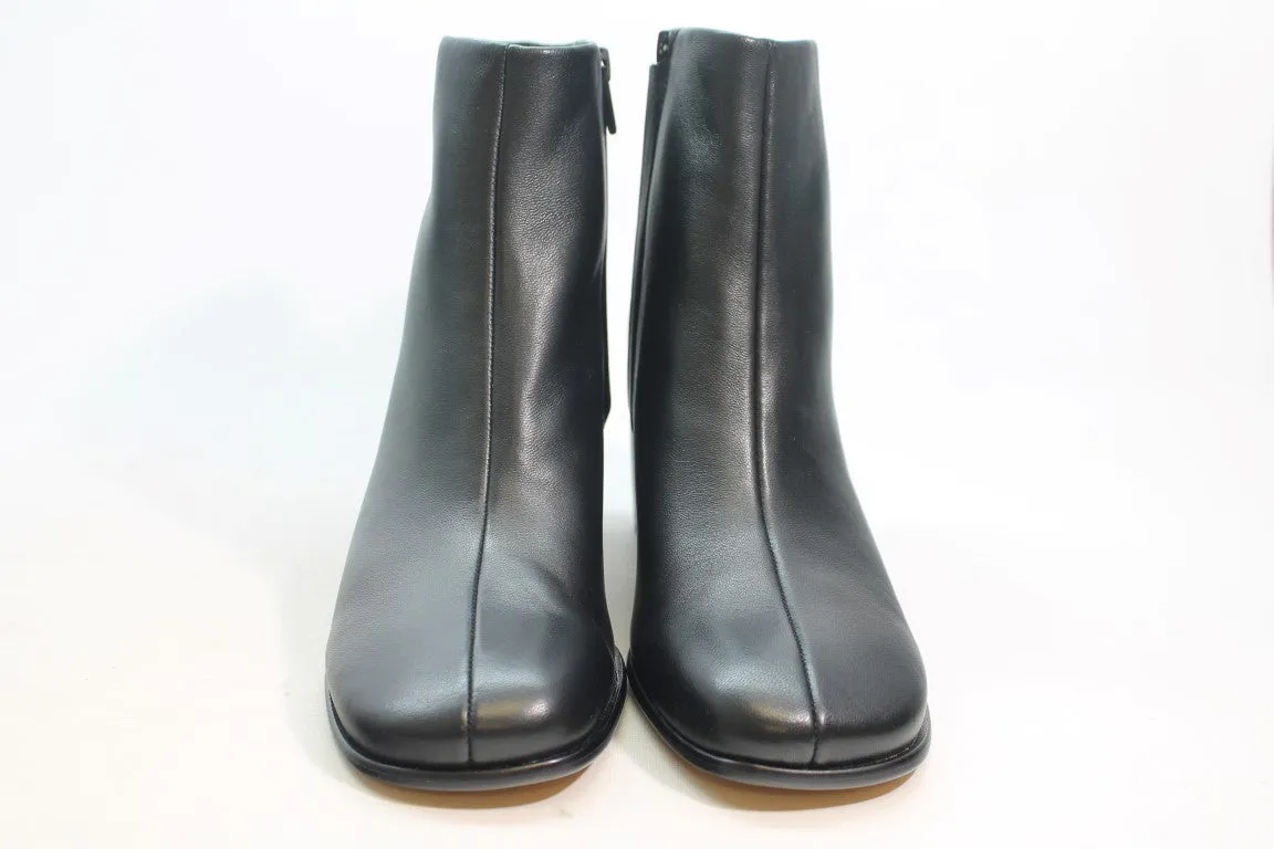 Vince Maggie Women's Boots Floor Sample